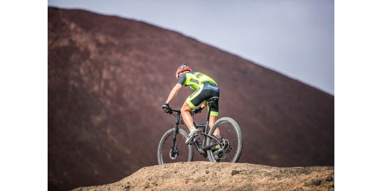 PRACTICAR CICLISMO DE MONTAÑA EN VERANO