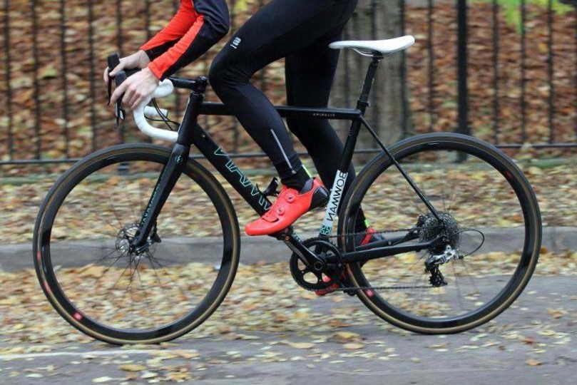 bicicleta de carretera - chica